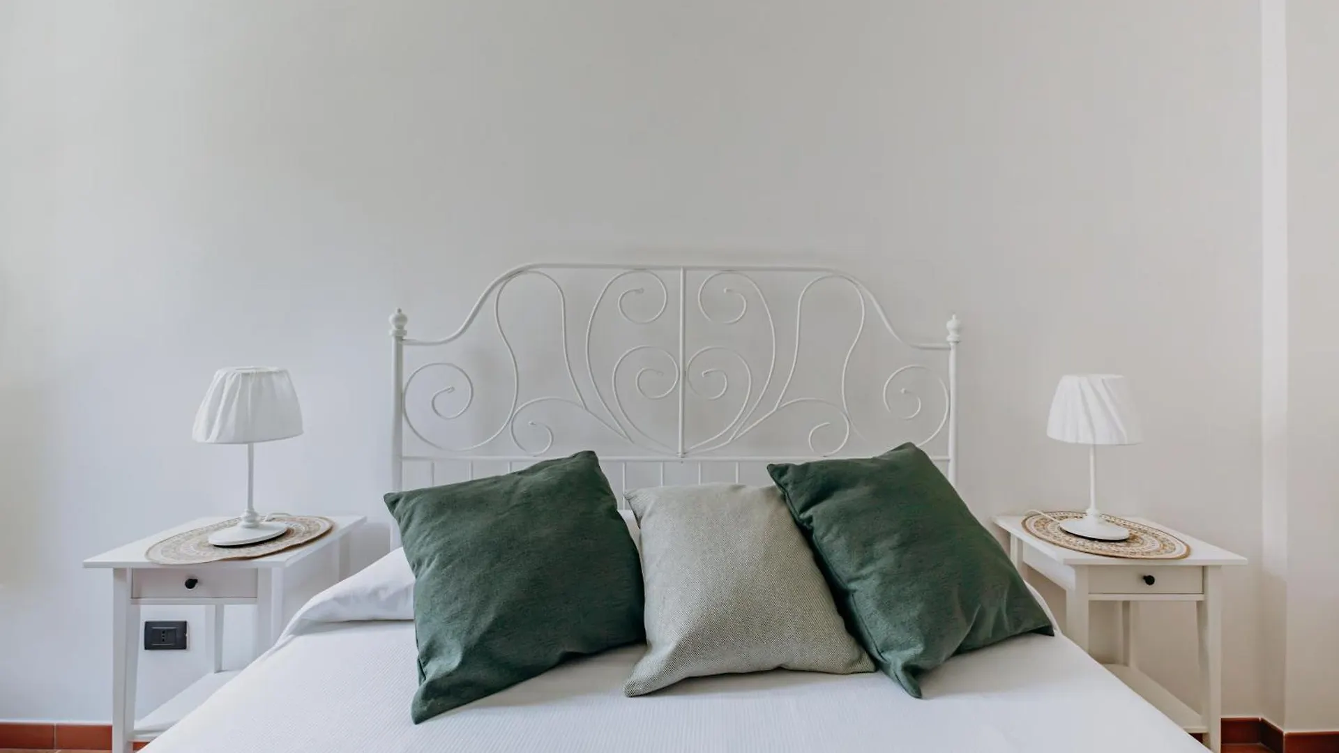 Green Leaves Apartment Syrakusa 0*,  Italien